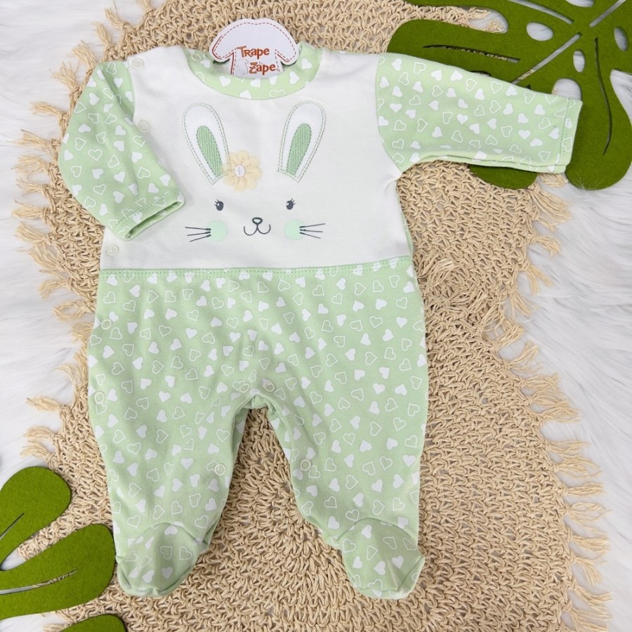 Macacão Trape Zape- Coelhinha com Flor Amarela - Verde com Coraçãozinho  